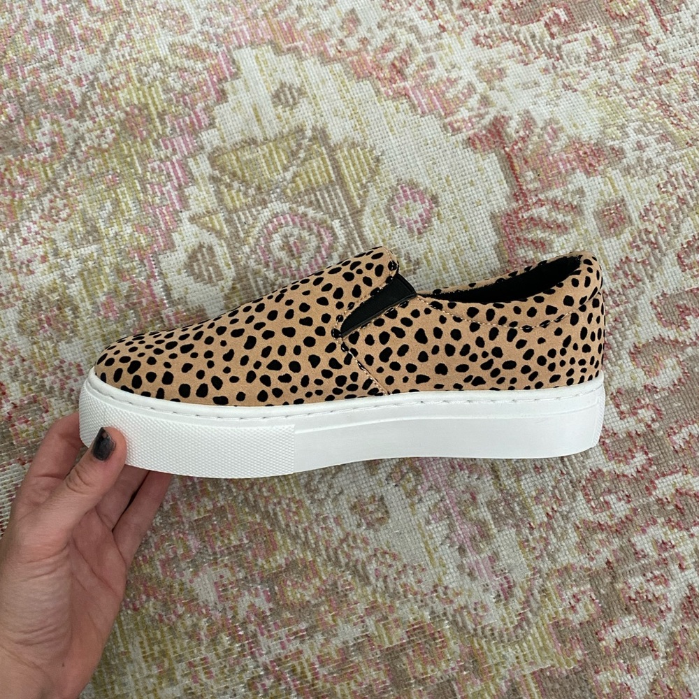 Brand new cheetah slip on sneakers
